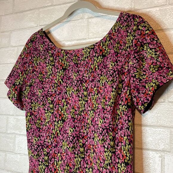 A Wild Thyme Size 14 VTG Y2K 90’s Chic floral short sleeve dress with a vibrant - Picture 2 of 12